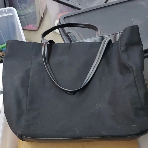 Victoria's Secret tote EUC - Picture 2 of 5